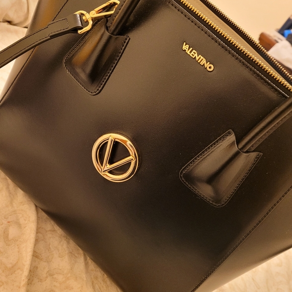 Valentino Gigi Soave Satchel - Picture 2 of 8